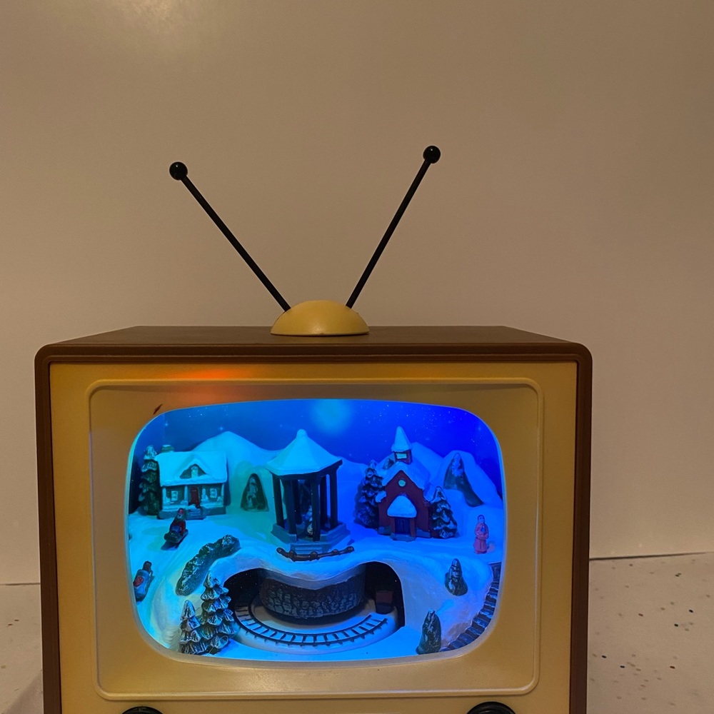 CHRISTMAS TV